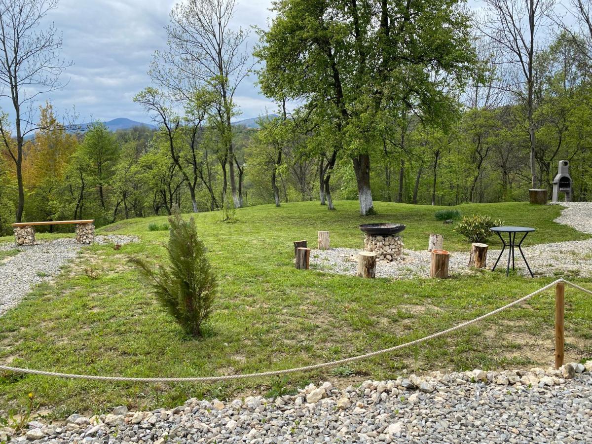 Casutele Din Poienita Villa Comarnic Kültér fotó