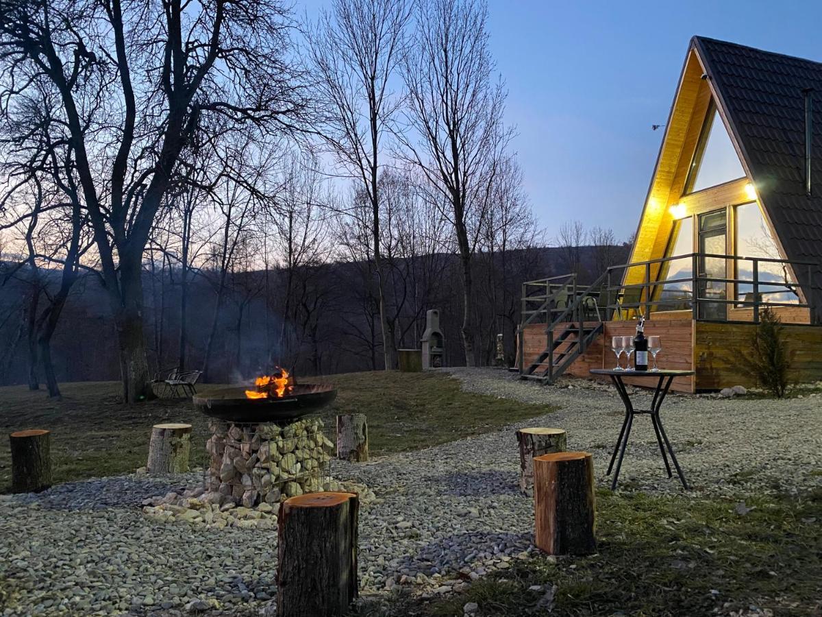 Casutele Din Poienita Villa Comarnic Kültér fotó