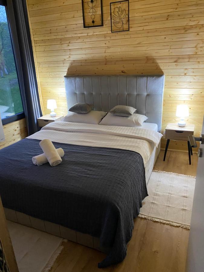 Casutele Din Poienita Villa Comarnic Kültér fotó