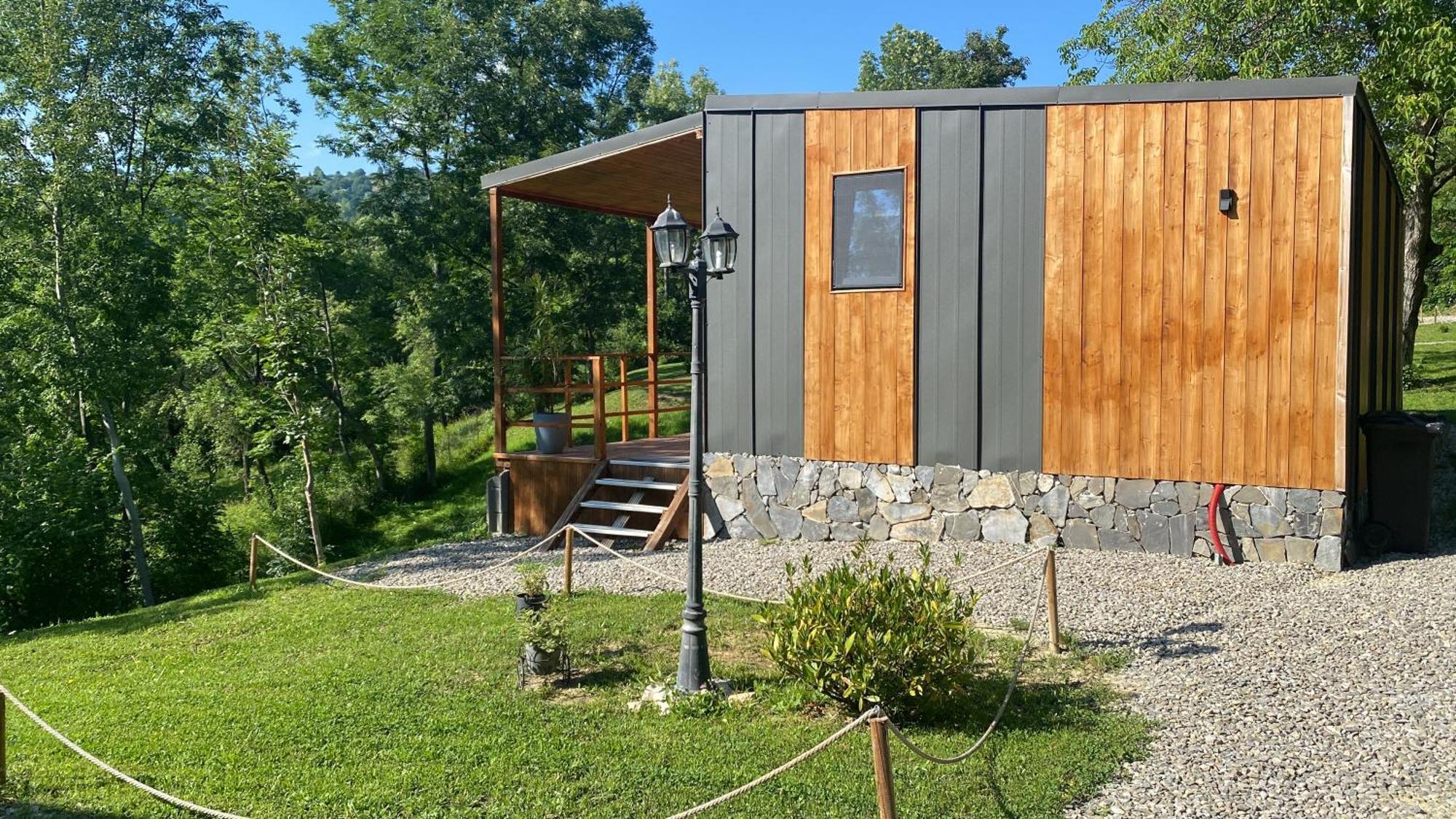 Casutele Din Poienita Villa Comarnic Kültér fotó